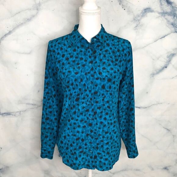Equipment Blue Leopard Print Blouse - Picture 3 of 6